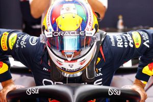 Fórmula 1: Expiloto duda que Checo Pérez cumpla dos años de contrato con Red Bull