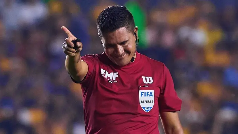 ¿Robo? Felipe Ramos Rizo criticó el arbitraje en el Tigres vs América