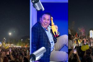 Gallinazo masivo en Macroplaza en apoyo a Mario Bezares de La Casa de los Famosos México