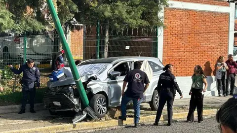 Un menor de edad muerto es el saldo de una balacera afuera del Colegio Camino Real, en Cholula, Puebla