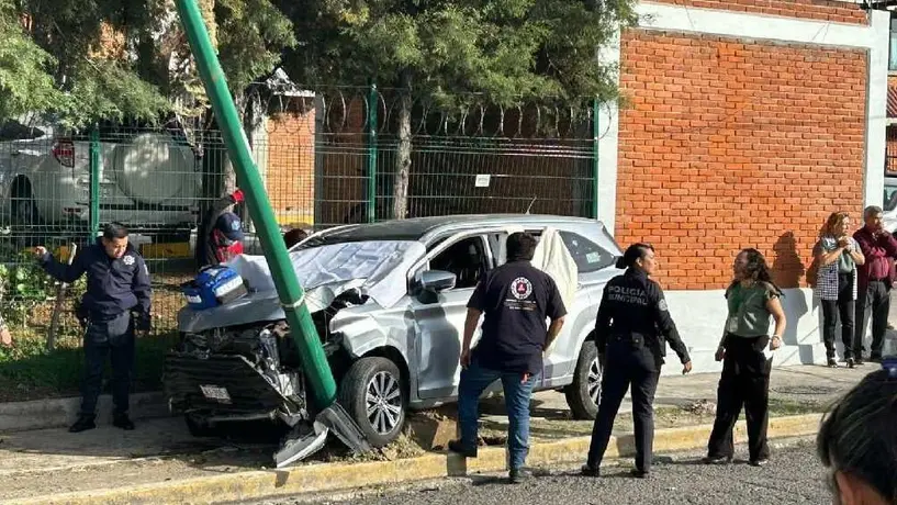 Un menor de edad muerto es el saldo de una balacera afuera del Colegio Camino Real, en Cholula, Puebla