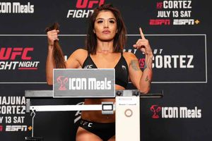 ¡Todo para dar el peso! Tracy Cortéz se corta el cabello para cumplir el pesaje en UFC