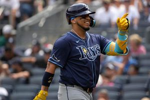 MLB: el mexicano Isaac Paredes tiene nueva casa con los Cubs de Chicago