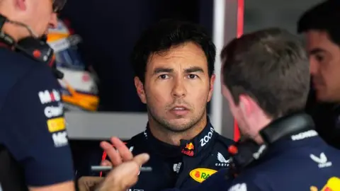 Checo Pérez espera que Red Bull tenga más "suerte" en la qualy del GP de Emilia-Romagna