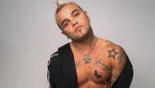 Murió Shifty Shellshock, vocalista de la banda Crazy Town e interprete del tema 'Butterfly'