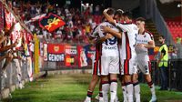 Genoa cuelga el cero en victoria por la mínima vs Monza; Johan Vásquez jugó los 90 minutos