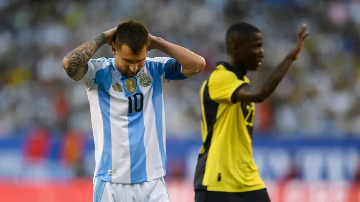 'No hay necesidad de arriesgar': Scaloni sobre la participación de Messi vs Ecuador