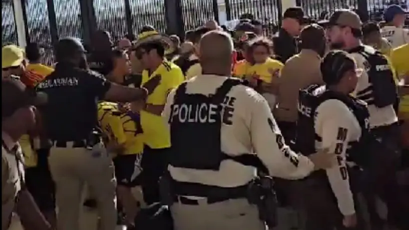 Copa América 2024: Aficionados se enfrentan a la policía; se retrasa la Final