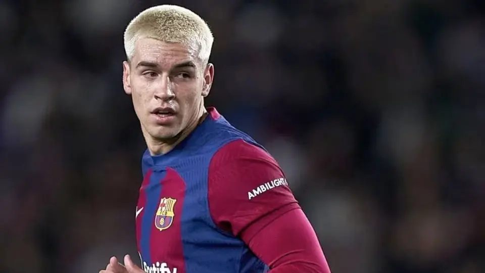 ¡Oficial! Marc Guiu deja al FC Barcelona y es nuevo jugador del Chelsea
