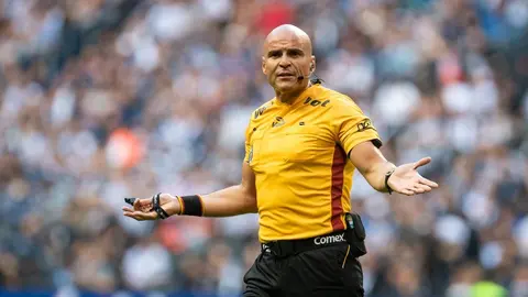 Paco Chacón explota contra Archundia tras las designaciones para las Semifinales del Clausura 2024