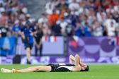 París 2024: ¿Qué fue eso? Atleta neozelandés realiza salto de altura por debajo de la barra
