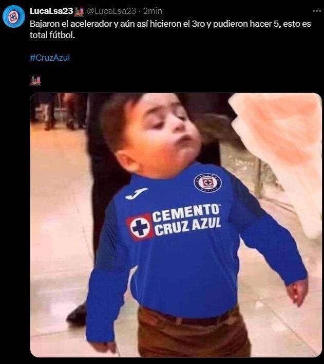 La afición no perdonó la goleada de Cruz Azul