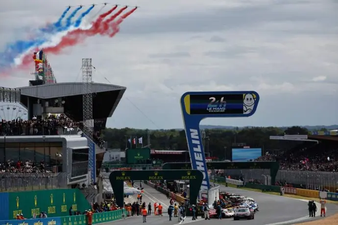 ¿Se marcha de Fórmula 1? Verstappen aceptó que le gustaría correr Le Mans