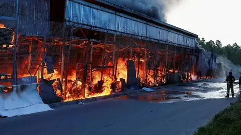 Rusia bombardea supermercado de Ucrania; reportan dos muertos