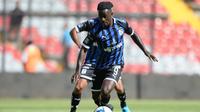 ¡Nuevo Gallo! Ake Loba regresa a Querétaro de cara al Apertura 2024