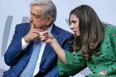 AMLO: 'Ana Guevara tiene bronce en críticas de medios... yo tengo el oro'