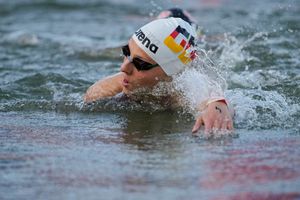 París 2024: Competidora alemana asegura que vomitó nueve veces tras nadar en Río Sena