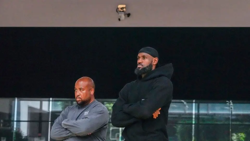 LeBron James está de regreso con la Selección de Estados Unidos después de 12 años