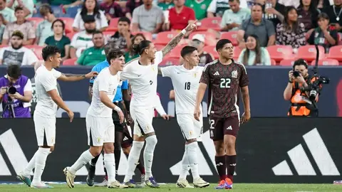 Aficionados argentinos se burlan de México después de la goleada vs Uruguay