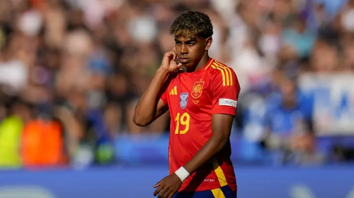 Euro 2024: Lamine Yamal se convierte en el jugador más joven en jugar una Eurocopa