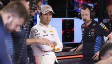Checo Pérez se acerca a su renovación con Red Bull para la temporada 2025