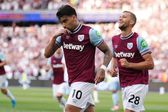 Jugadores de West Ham cortaron cuello de sus playeras en partido ante Aston Villa