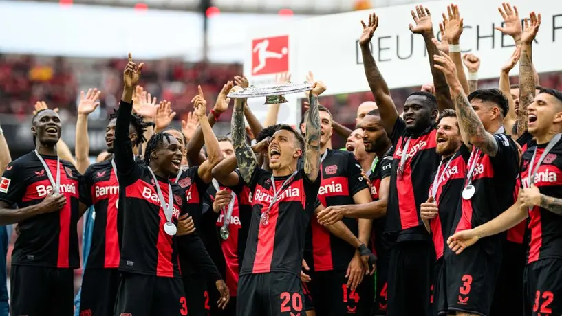 Bayer Leverkusen hace historia y corona la temporada invicta en la Bundesliga