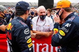 Helmut Marko le pide paciencia a Max Verstappen tras el mal resultado en Hungría
