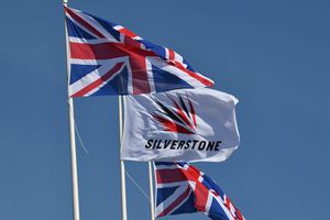 Gran Premio de Gran Bretaña: Horarios, TV, dónde ver online a Checo Pérez