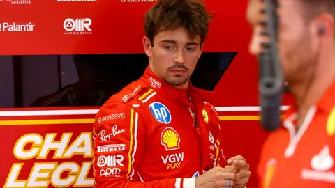Charles Leclerc 'culpa' a Carlos Sainz de no haber quedado en 4to lugar en el Gran Premio de España