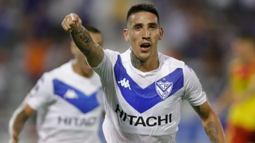 Ricardo Centurión sigue desaparecido y el presidente de Vélez muestra preocupación