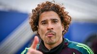 Guillermo Ochoa rechazó una oferta del Real Oviedo de España, según informes