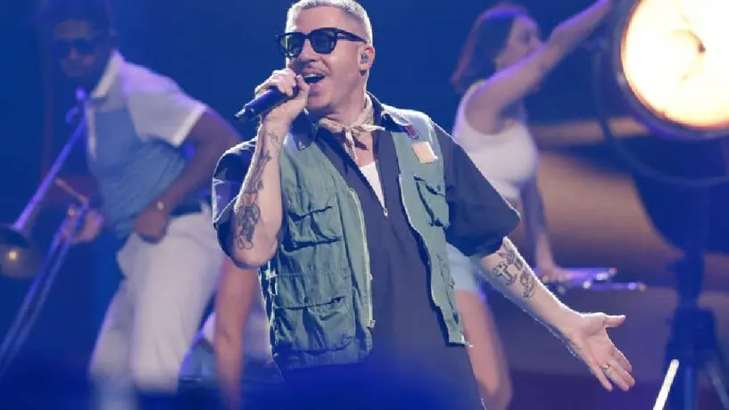 Macklemore cancela su concierto en los Emiratos por el presunto papel del país en la guerra de Sudán