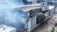 Incendio en fábrica de baterías de litio en Corea del Sur deja 23 muertos