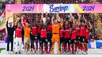 Bayer Leverkusen remonta y se lleva la Supercopa de Alemania ante Stuttgart