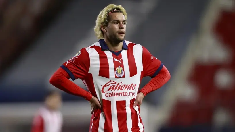 Chivas mira al mercado mexicoamericano para reforzarse