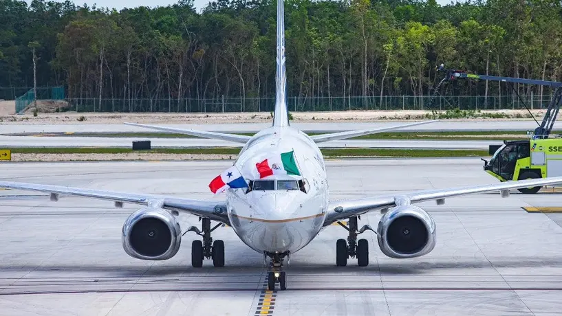 Aeropuerto de Tulum estará cerrado hasta que pase el huracán Beryl