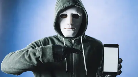 Hackers iraníes atacaron cuentas de WhatsApp de funcionarios de Biden y Trump