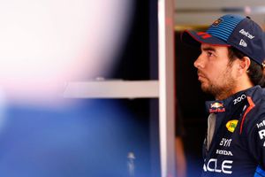 Toto Wolff señaló mal momento de Checo Pérez para convencer a Verstappen