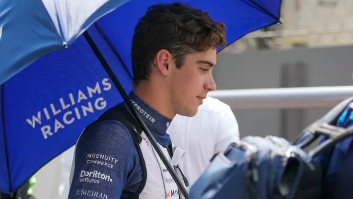 Fernando Alonso sobre el debut de Franco Colapinto: "Si llego a saber que era él, lo dejo pasar"