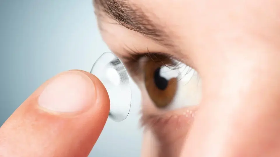 ¡Cuidado! COFEPRIS alerta sobre comercialización ilegal de lentes de contacto