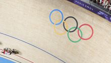 París 2024: Ciclista de Países Bajos se cuelga ‘medalla antideportiva’ por agredir al rival