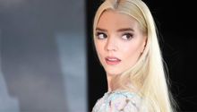 Anya Taylor, en promoción en México, sorprendió a sus fans