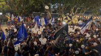 ¡Por la décima! Cruz Azul recibe impresionante serenata en su hotel de concentración