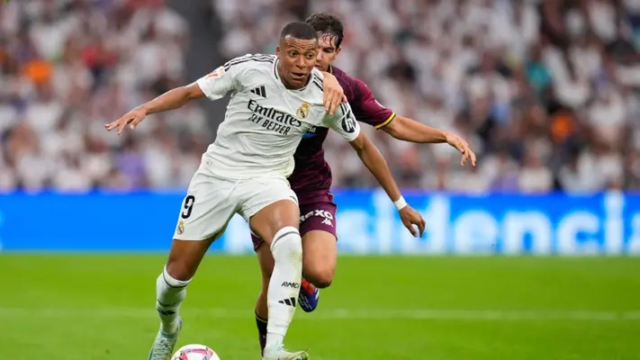 Real Madrid vs Valladolid: El Bernabéu recibe a Kylian Mbappé con victoria merengue