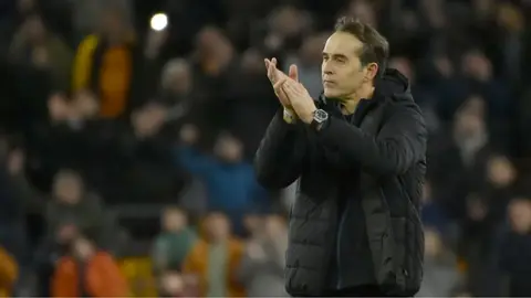 ¡Edson Álvarez ya tiene técnico! Julen Lopetegui apunta a dirigir al West Ham; aseguran medios españoles