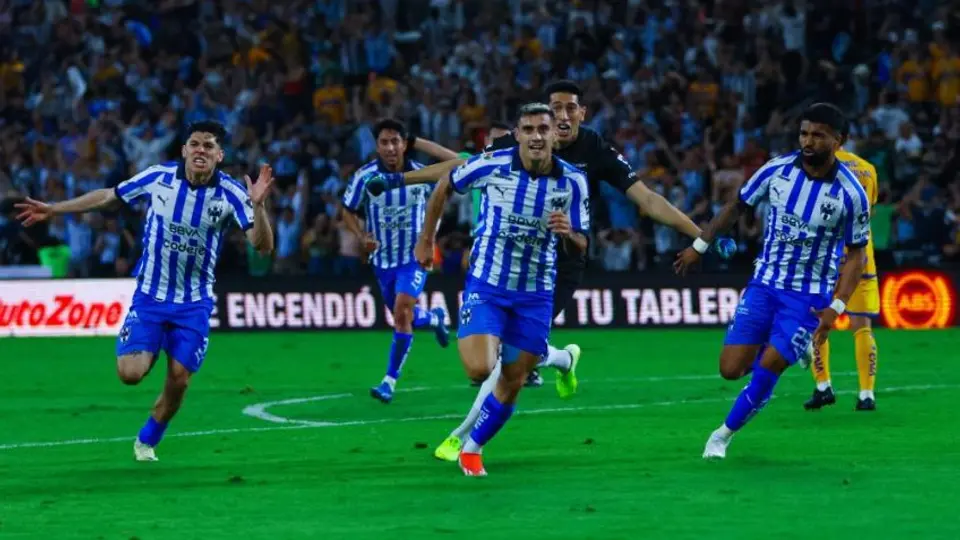 FIFA sancionó a Rayados por supuesto adeudo tras el fichaje de Germán Berterame