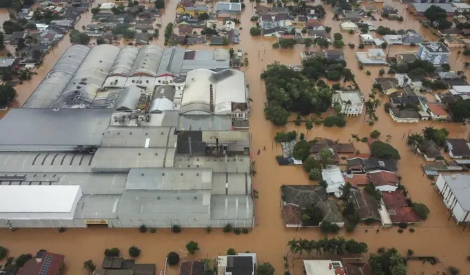 Inundaciones en el Sur de Brasil Dejan 60 Muertos y 70 Mil Desalojados