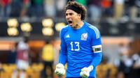 Mundo del futbol se rinde ante Memo Ochoa por su cumpleaños