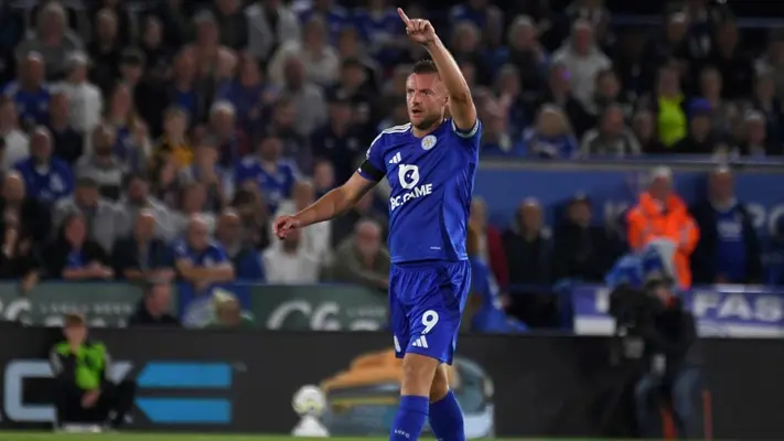 Jamie Vardy vuelve a la Premier League y anota en el empate del Leicester vs Tottenham